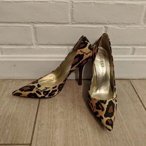 Guess leopard print pointed toe stilettos